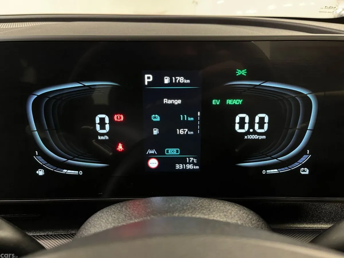 Kia Sportage SUV, Petrol Plug-in Hybrid, 2023, Grey
