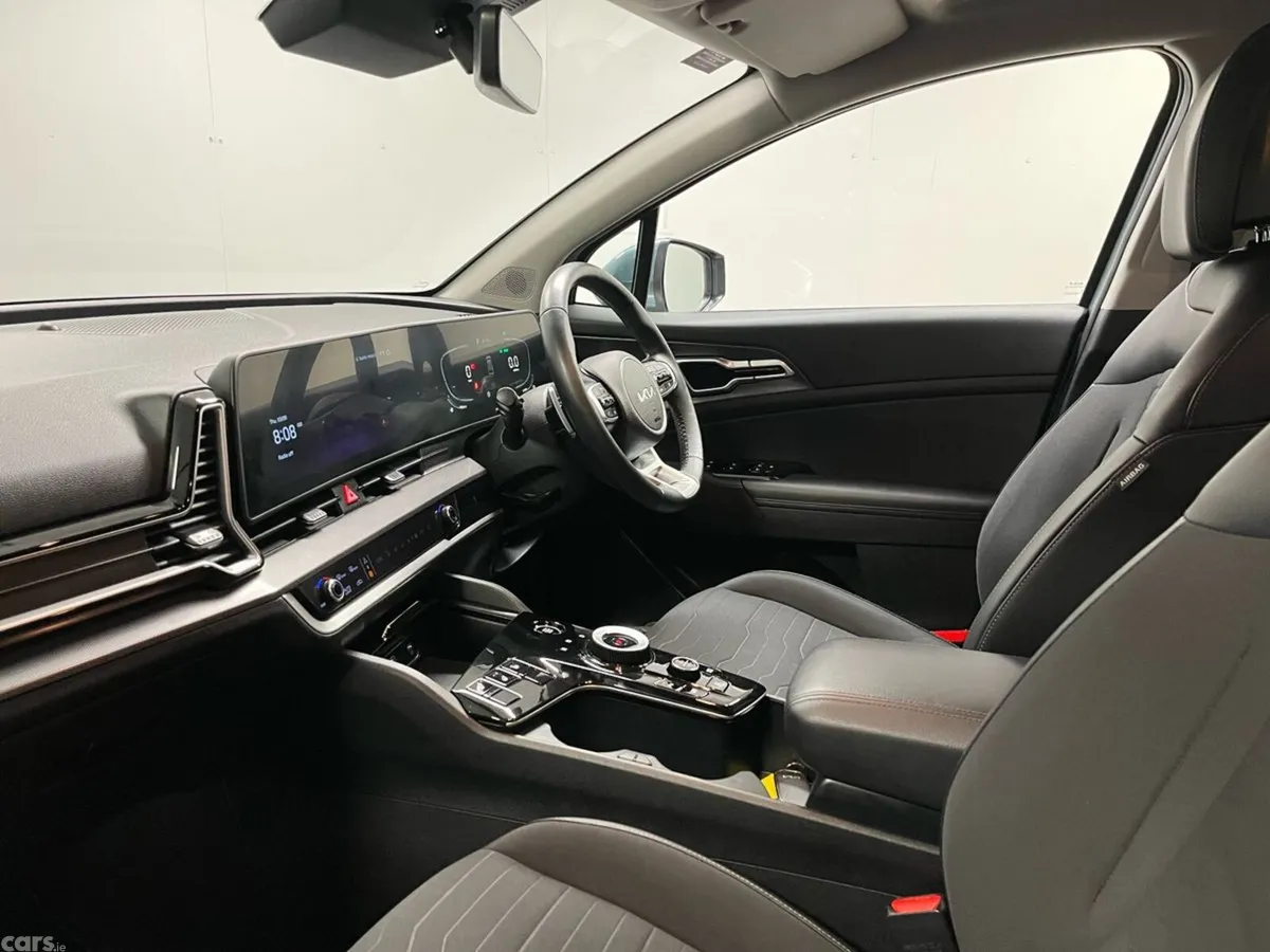Kia Sportage SUV, Petrol Plug-in Hybrid, 2023, Grey