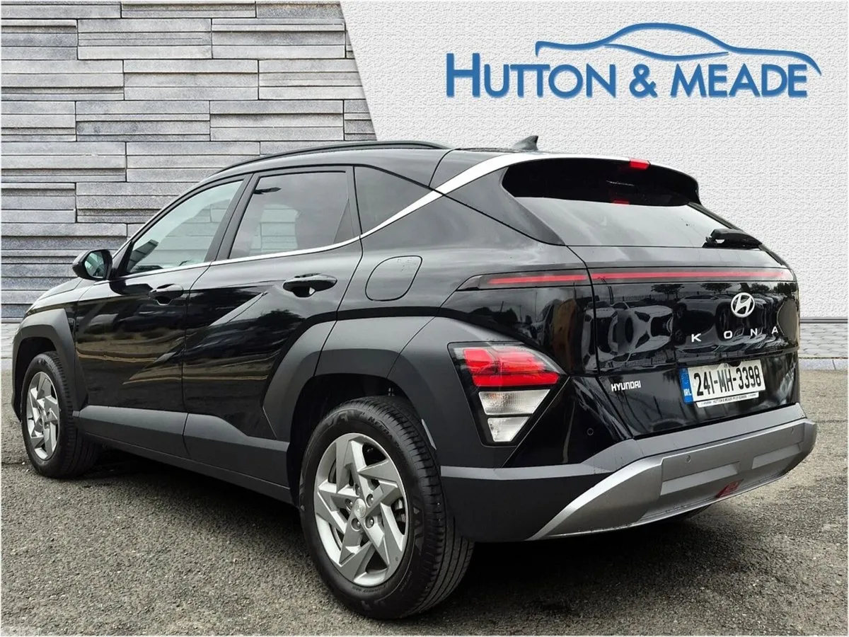 Hyundai KONA SUV, Petrol, 2024, Black