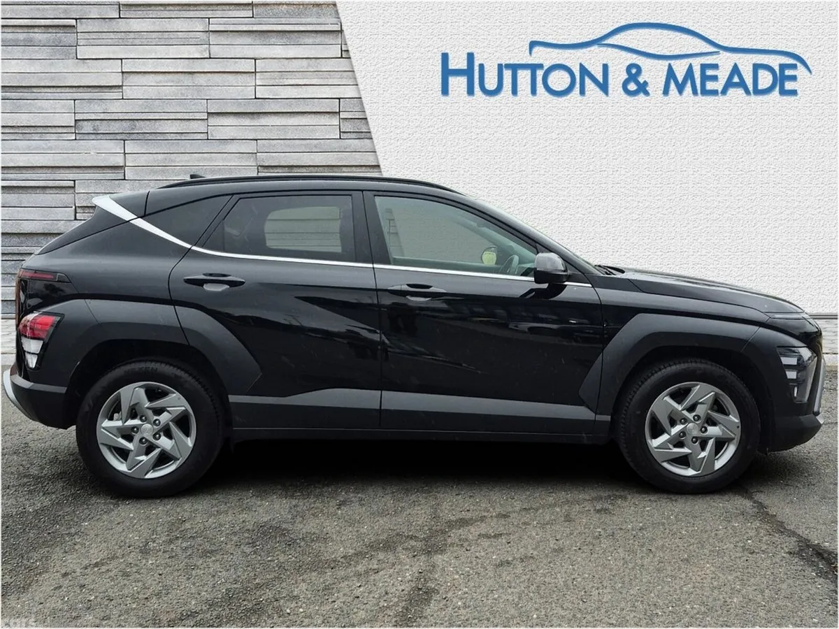 Hyundai KONA SUV, Petrol, 2024, Black