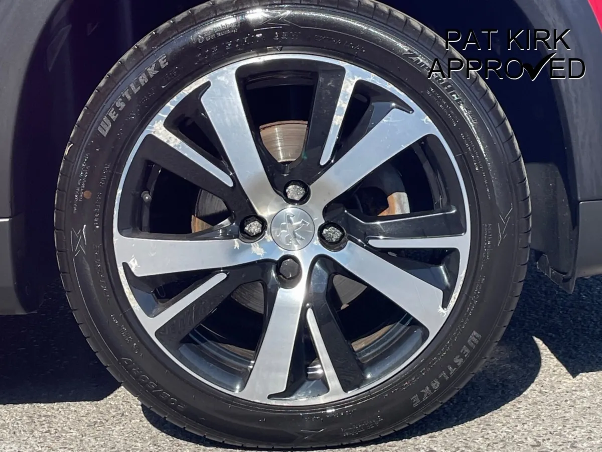 Peugeot 2008 Estate, Petrol, 2019, Red