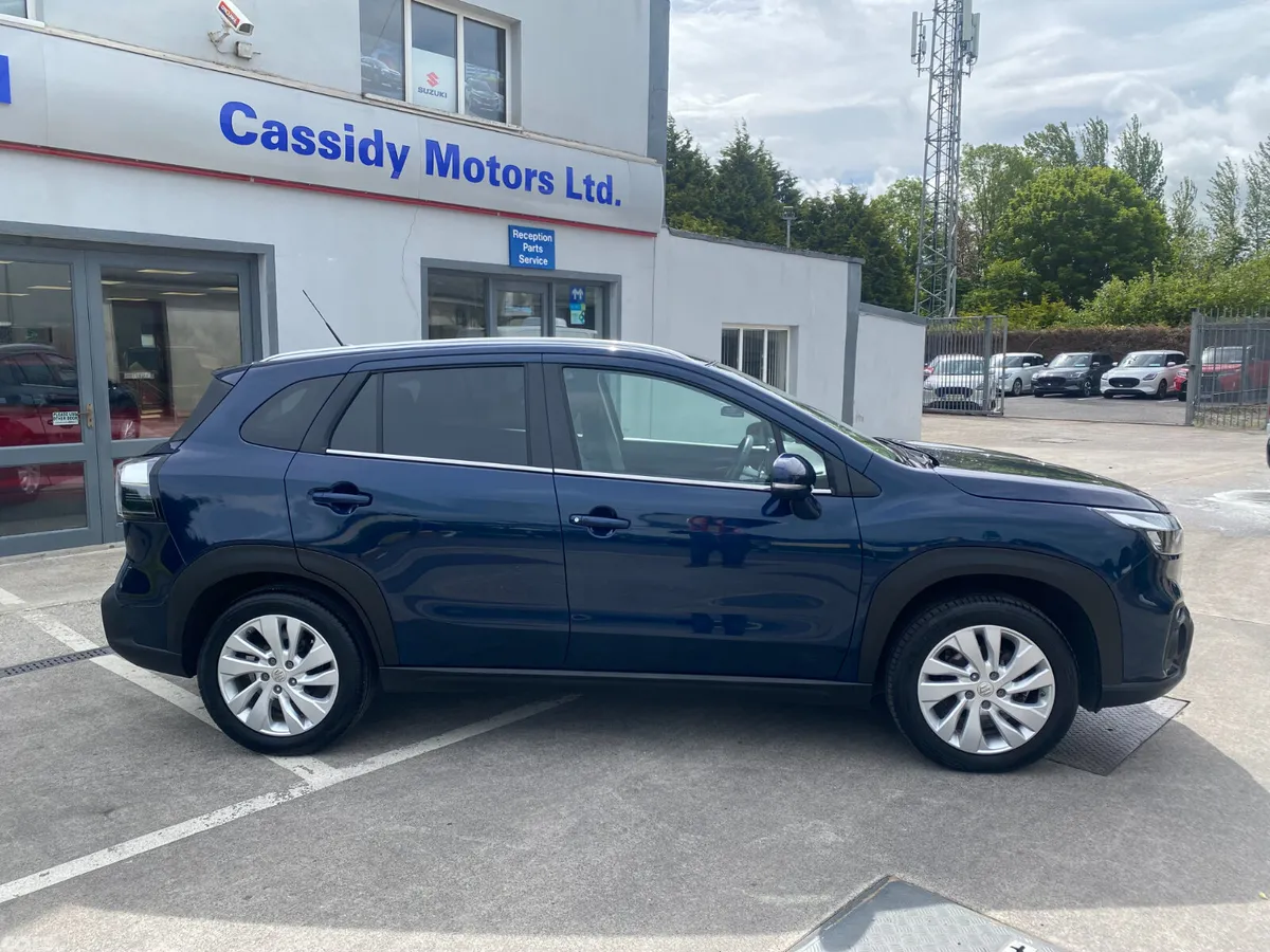 Suzuki S-CROSS Hatchback, Petrol Hybrid, 2024, Blue