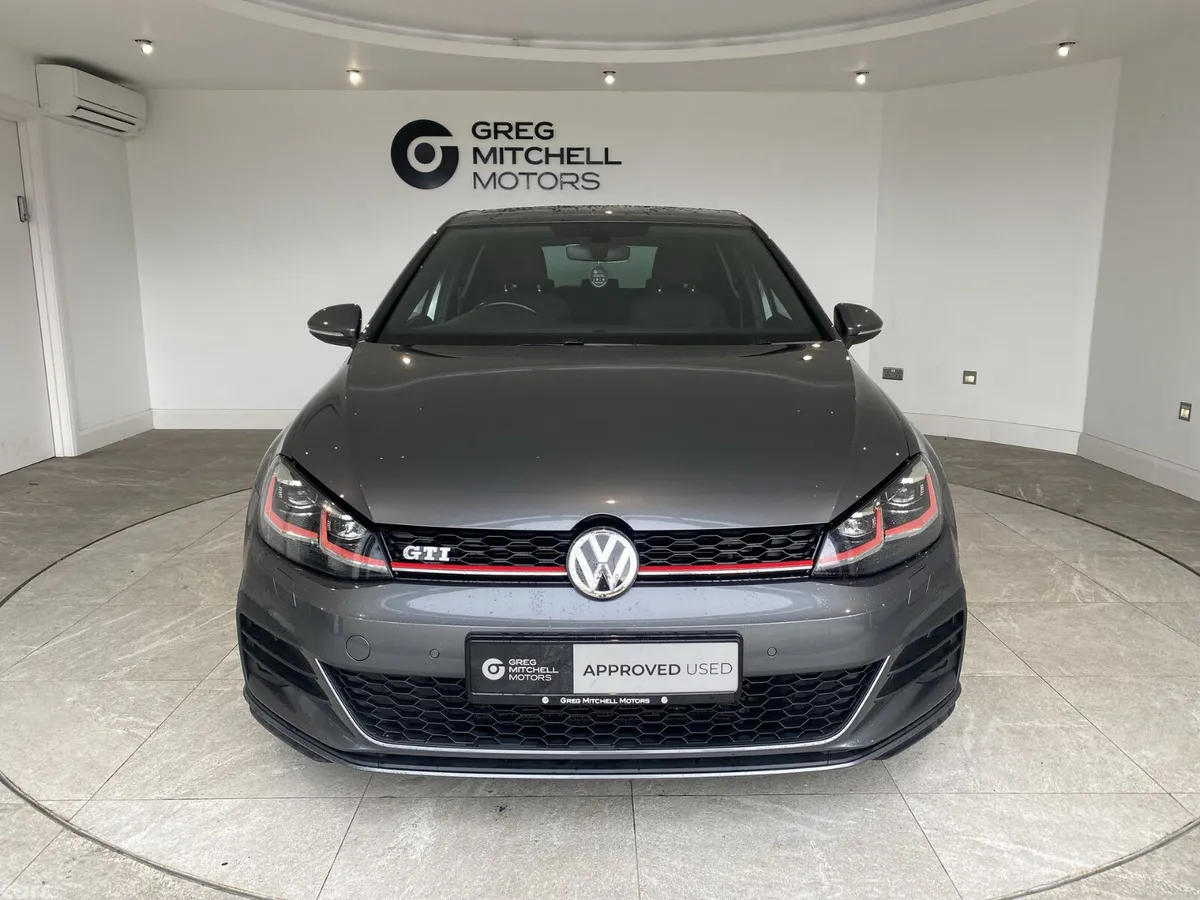 Volkswagen Golf Hatchback, Petrol, 2018, Grey