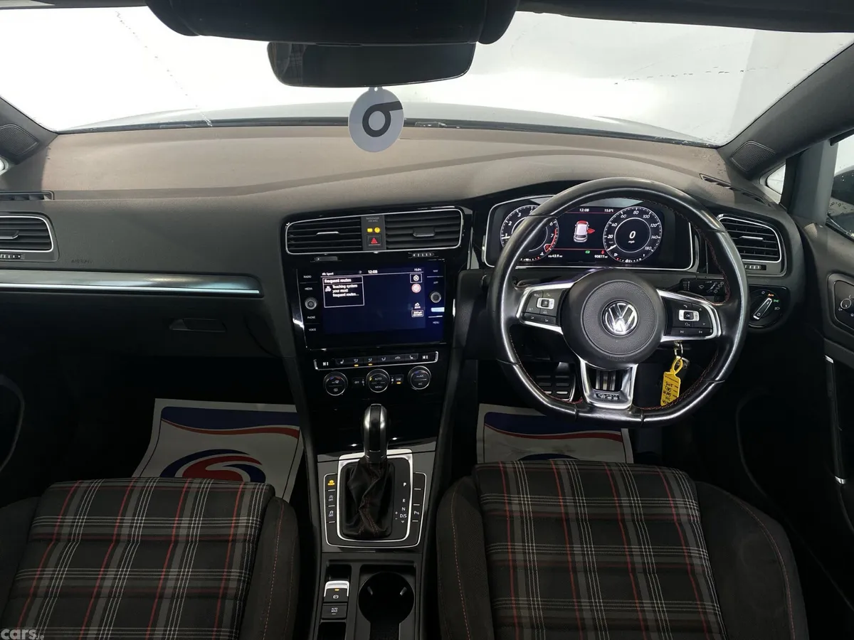 Volkswagen Golf Hatchback, Petrol, 2018, Grey