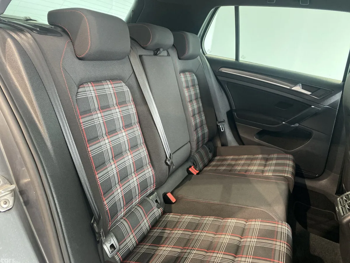 Volkswagen Golf Hatchback, Petrol, 2018, Grey