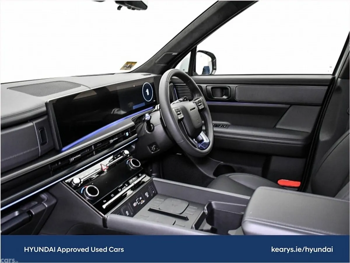 Hyundai Santa Fe MPV, Petrol Plug-in Hybrid, 2026, Silver