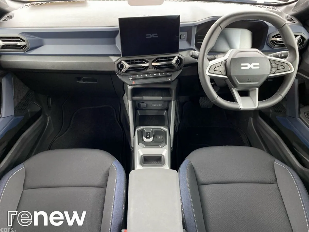 Dacia Duster SUV, Petrol Hybrid, 2026, Black