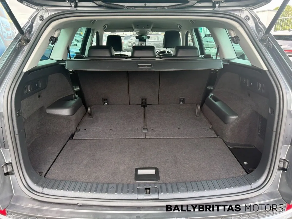 Skoda Kodiaq SUV, Diesel, 2023, Grey