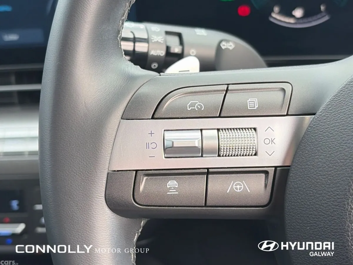 Hyundai KONA MPV, Petrol, 2025, Black