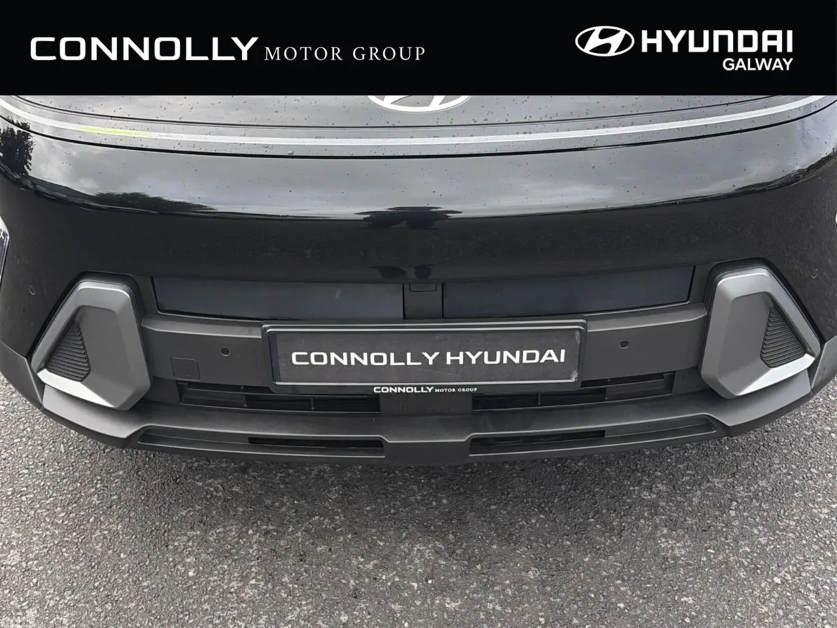 Hyundai KONA MPV, Petrol, 2025, Black