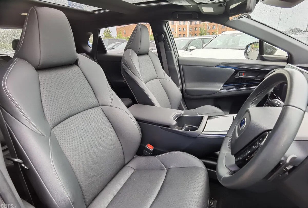 Subaru Solterra SUV, Electric, 2023, Black