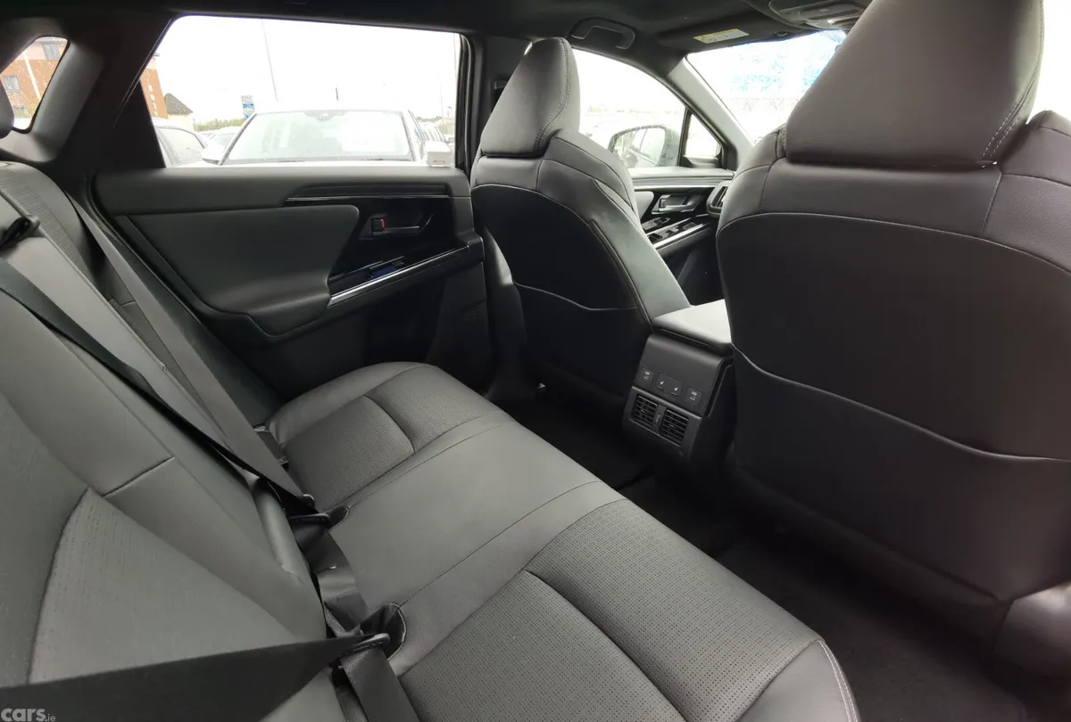 Subaru Solterra SUV, Electric, 2023, Black