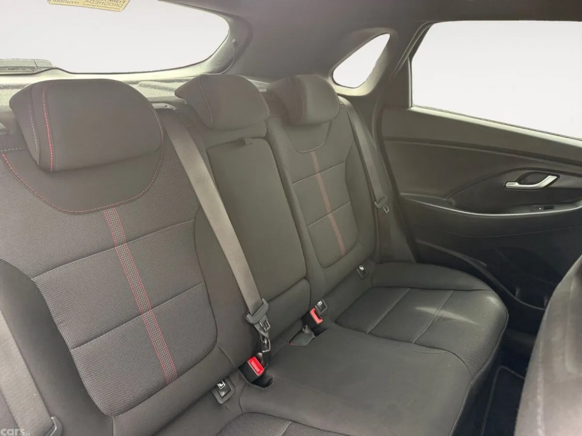 Hyundai i30 Hatchback, Petrol, 2024, White