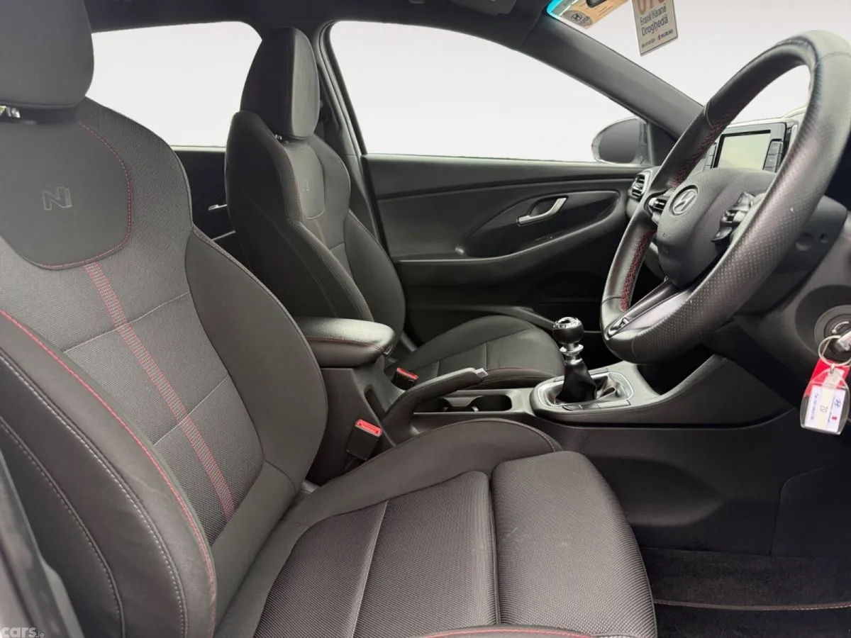 Hyundai i30 Hatchback, Petrol, 2024, White
