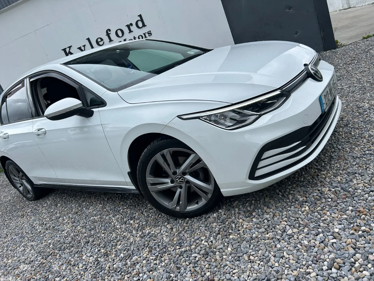 Volkswagen Golf Estate, Diesel, 2021, White