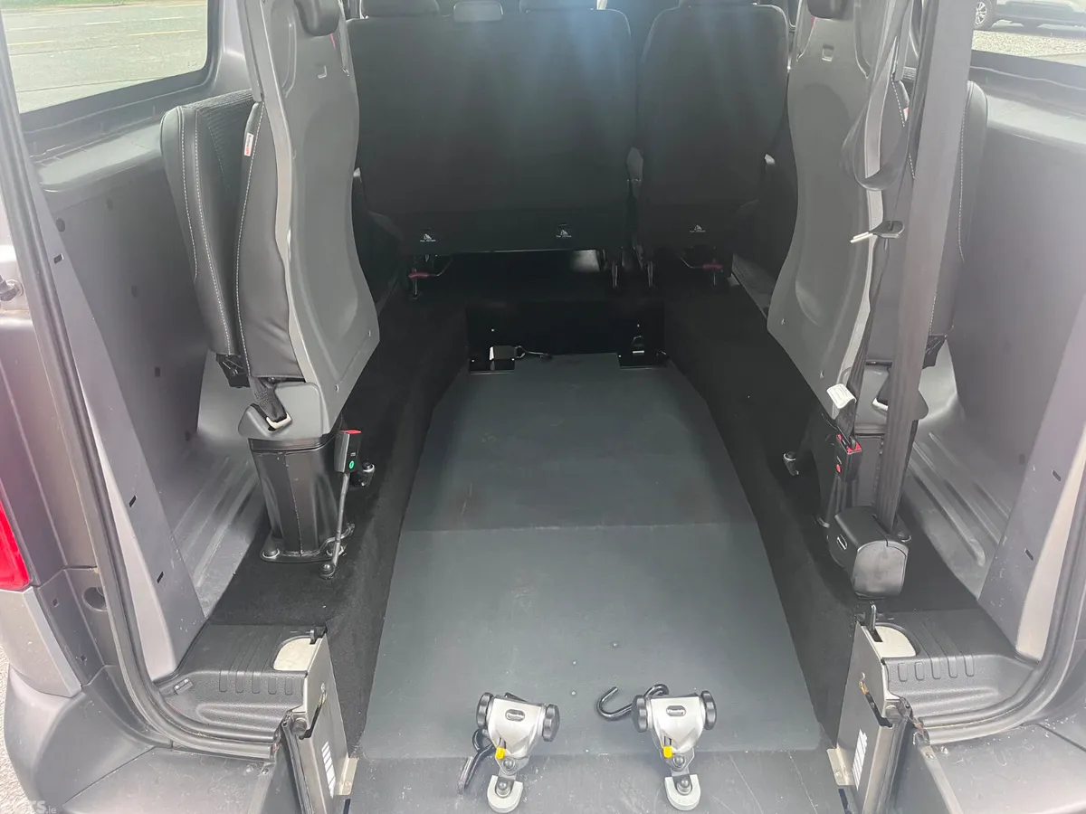 Citroen C4 Spacetourer MPV, Diesel, 2024, Silver