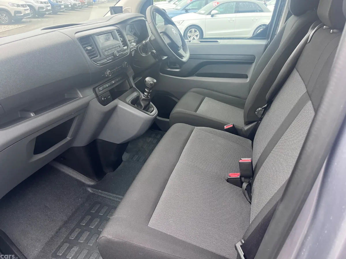 Citroen C4 Spacetourer MPV, Diesel, 2024, Silver