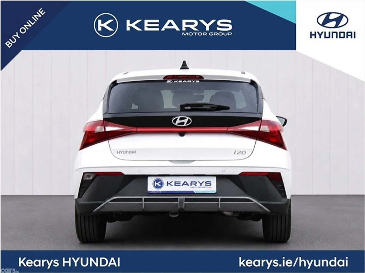 Hyundai i20 Hatchback, Petrol, 2026, White