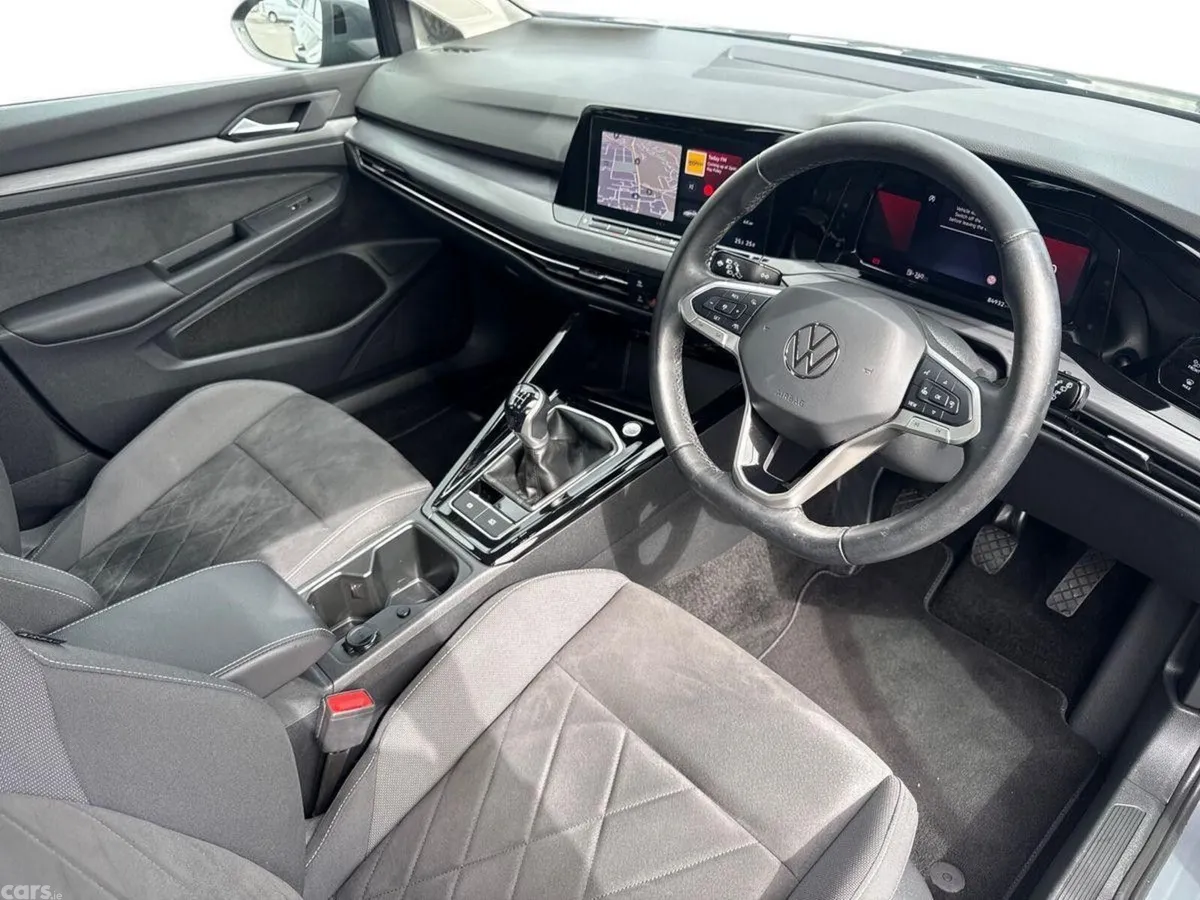 Volkswagen Golf Estate, Diesel, 2023, Grey