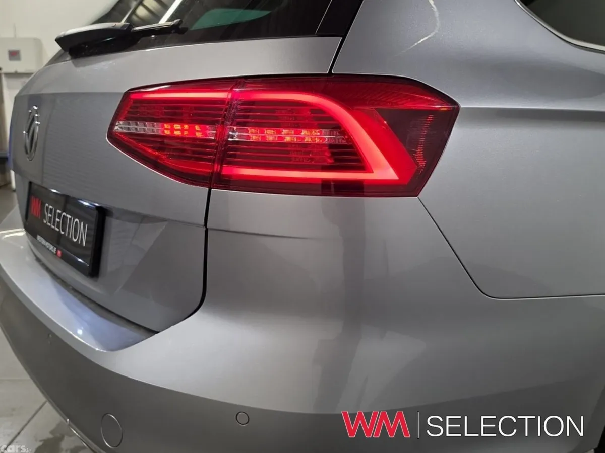 Volkswagen Passat Estate, Diesel, 2019, Grey
