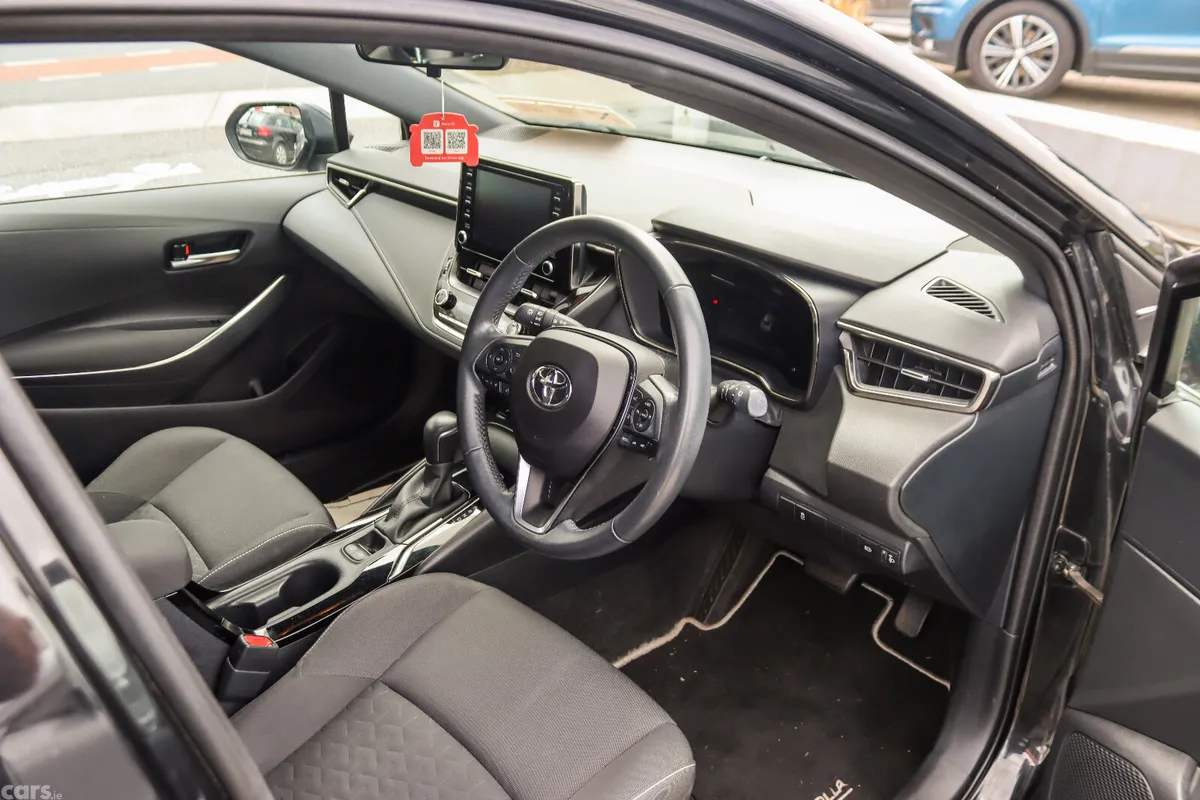 Toyota Corolla Hatchback, Petrol Hybrid, 2022, Black