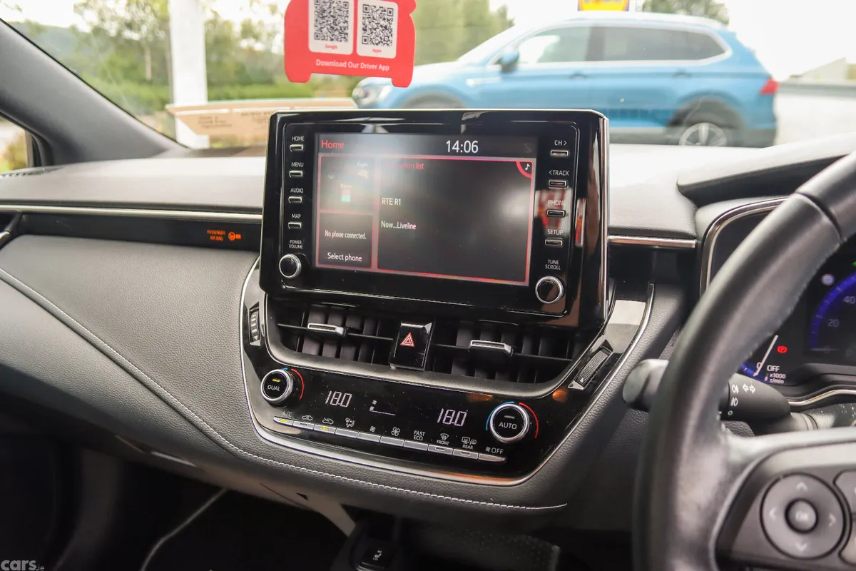 Toyota Corolla Hatchback, Petrol Hybrid, 2022, Black