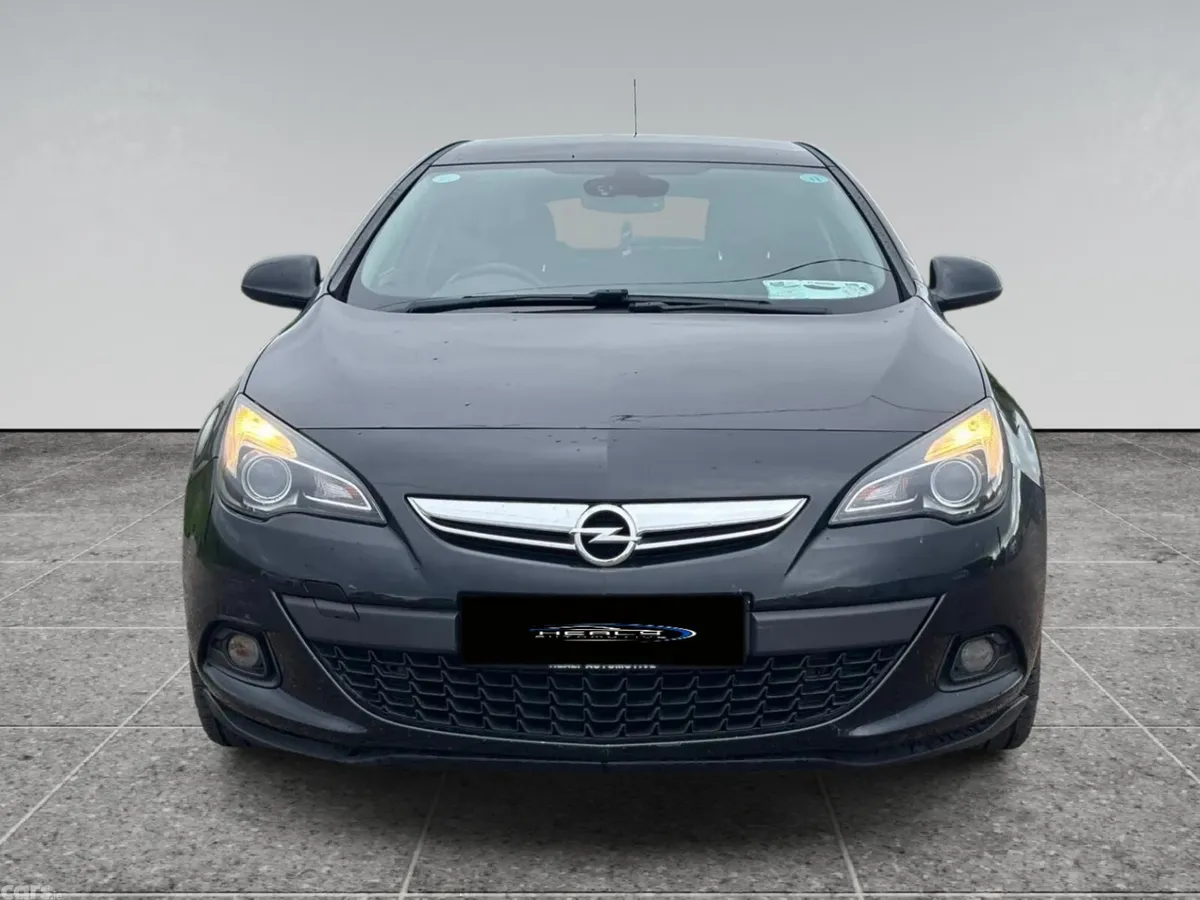 Opel Astra Hatchback, Diesel, 2014, Black