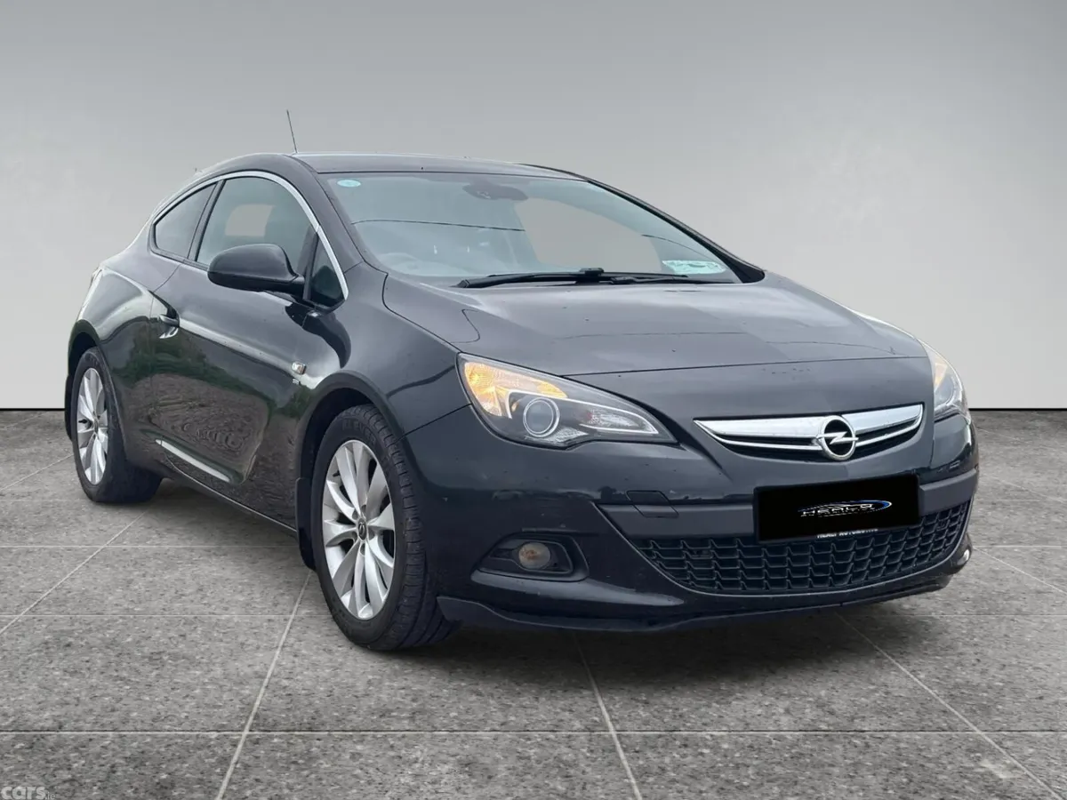 Opel Astra Hatchback, Diesel, 2014, Black
