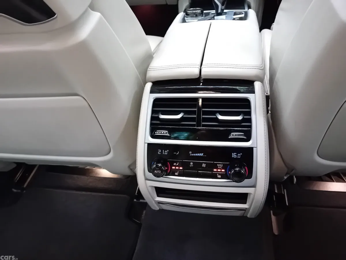 BMW 7-Series Saloon, Diesel, 2020, Black