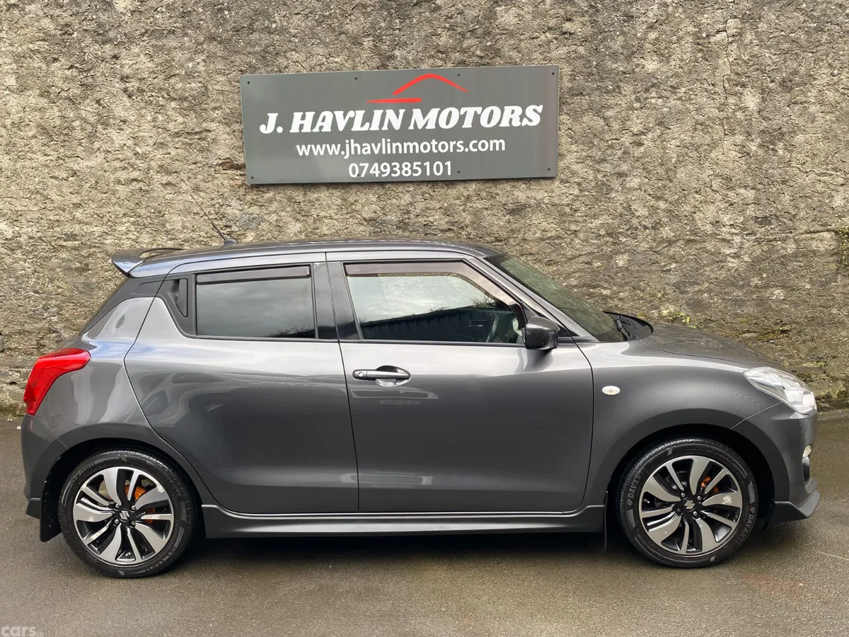 Suzuki Swift Hatchback, Petrol, 2019, Grey
