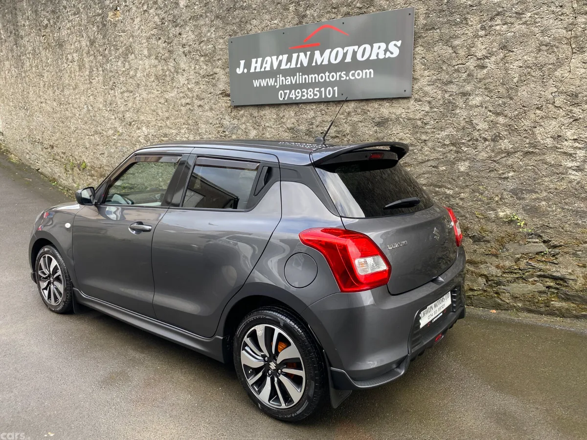 Suzuki Swift Hatchback, Petrol, 2019, Grey