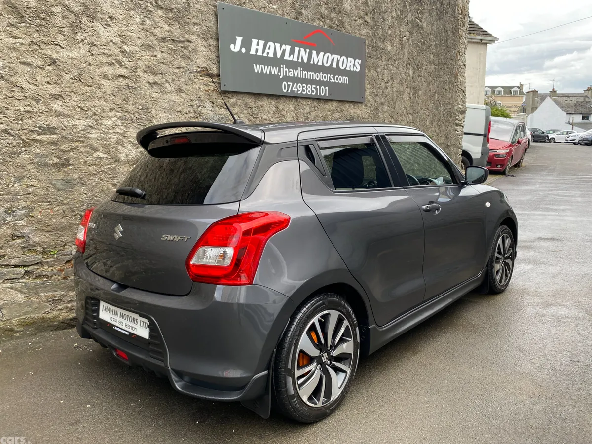 Suzuki Swift Hatchback, Petrol, 2019, Grey