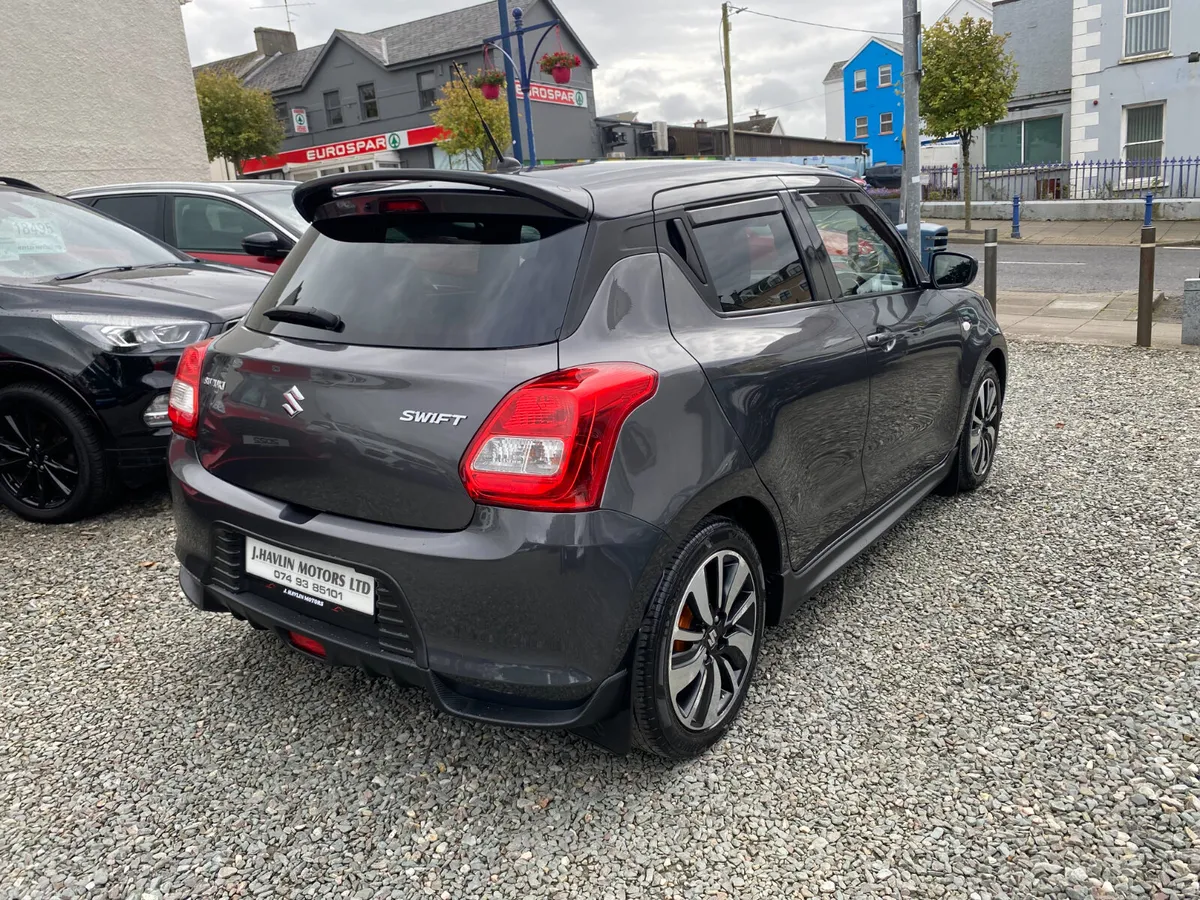 Suzuki Swift Hatchback, Petrol, 2019, Grey