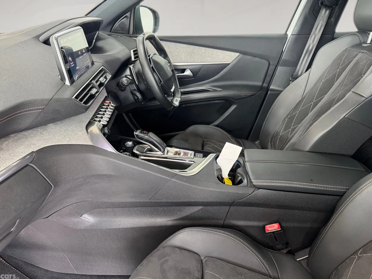 Peugeot 3008 SUV, Diesel, 2020, White