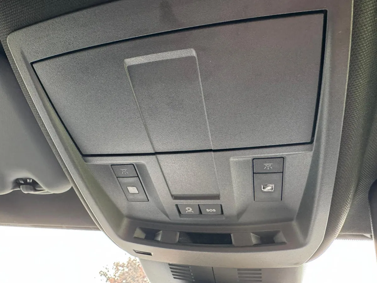 Peugeot 3008 MPV, Petrol, 2025, Blue
