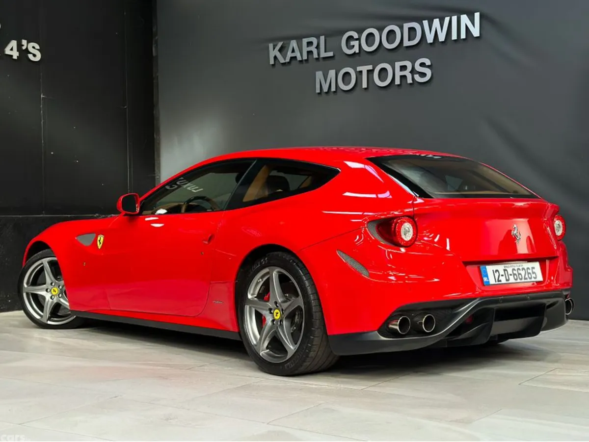 Ferrari FF Coupe, Petrol, 2012, Red