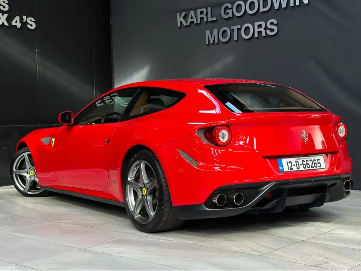 Ferrari FF Coupe, Petrol, 2012, Red