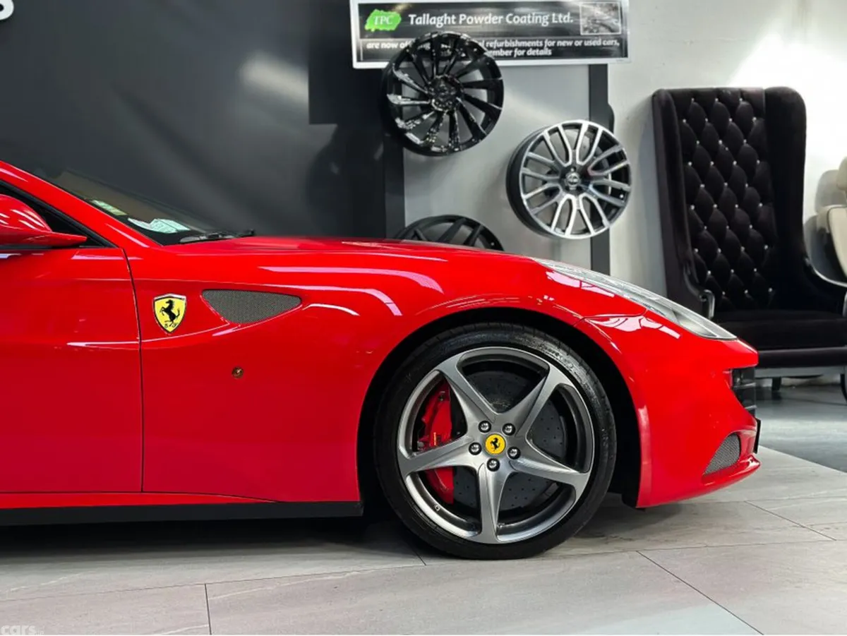 Ferrari FF Coupe, Petrol, 2012, Red