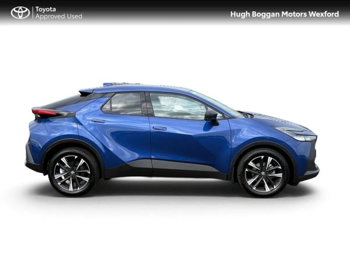 Toyota C-HR SUV, Petrol Hybrid, 2026, Blue