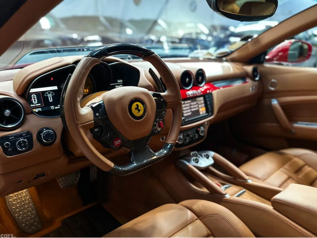 Ferrari FF Coupe, Petrol, 2012, Red