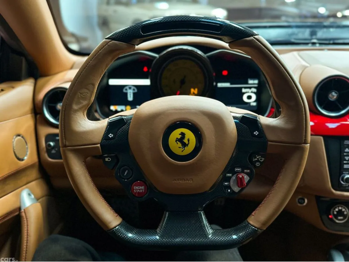Ferrari FF Coupe, Petrol, 2012, Red