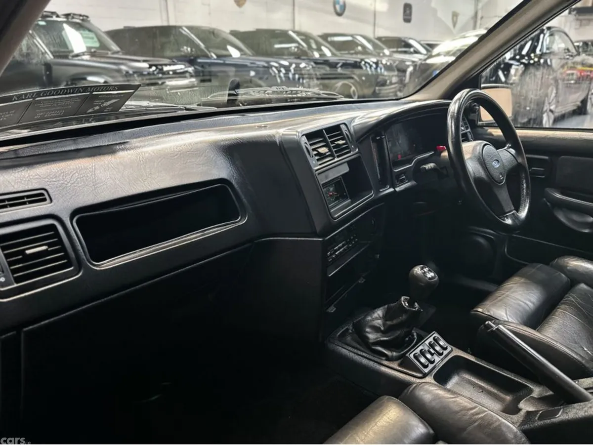 Ford Sierra Saloon, Petrol, 1993, Black