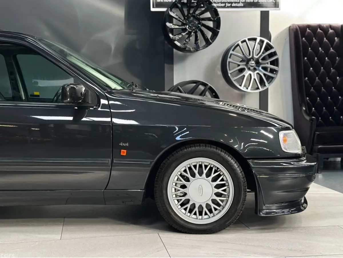 Ford Sierra Saloon, Petrol, 1993, Black