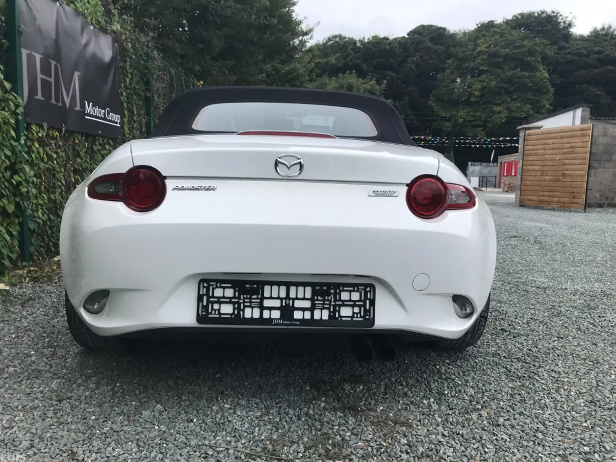 Mazda MX-5 Convertible, Petrol, 2016, White