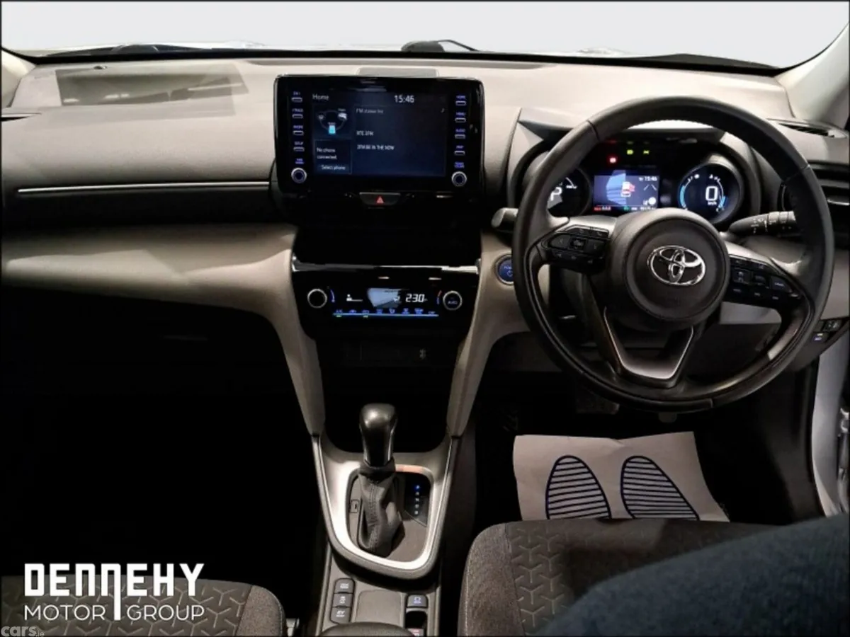 Toyota Yaris Cross Hatchback, Petrol Hybrid, 2022, Grey