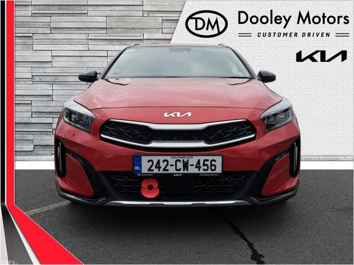 Kia XCeed Hatchback, Petrol Plug-in Hybrid, 2024, Red