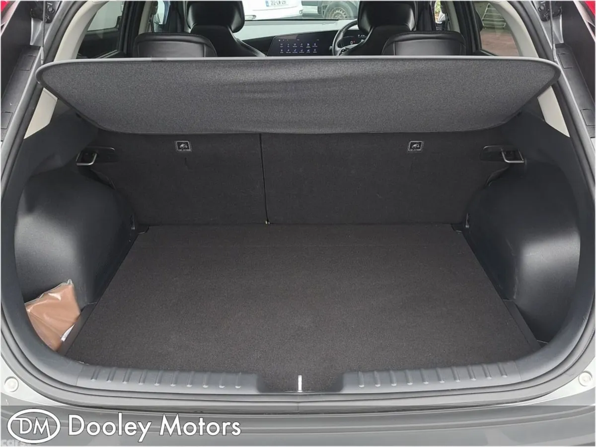 Kia Niro SUV, Petrol Hybrid, 2024, Grey