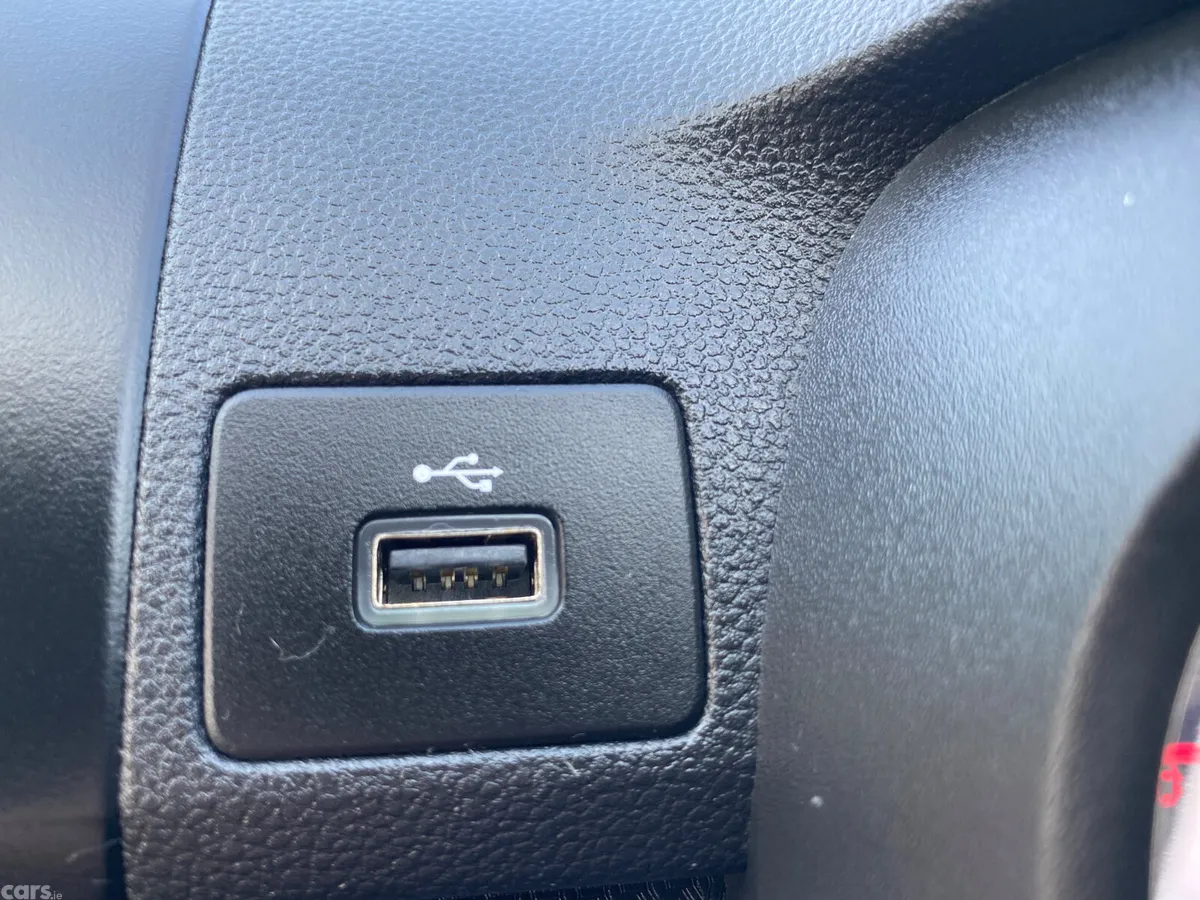 Dacia Sandero Hatchback, Petrol, 2023, Grey