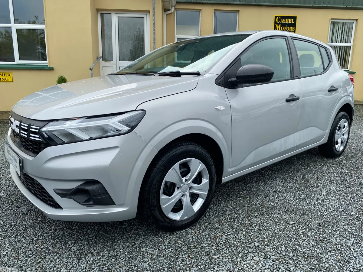 Dacia Sandero Hatchback, Petrol, 2023, Grey