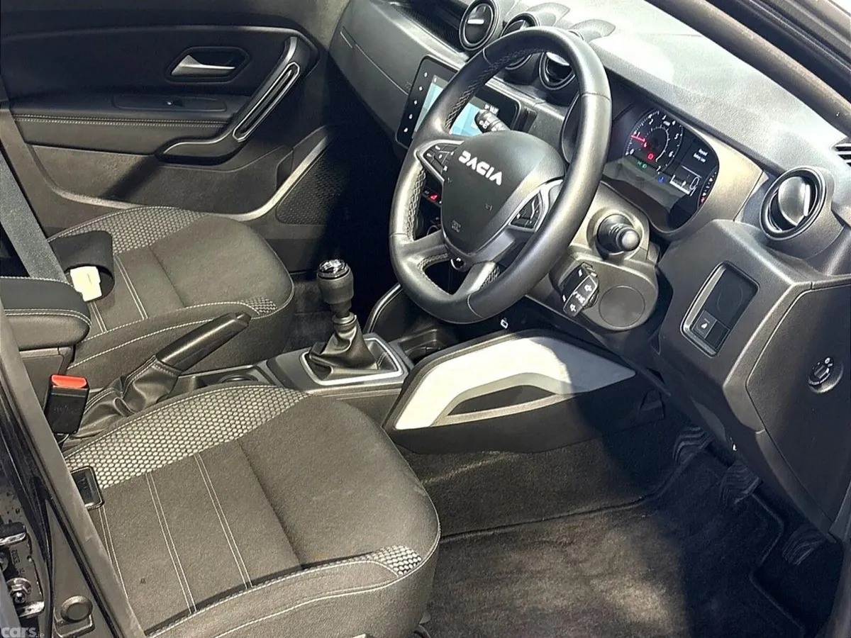 Dacia Duster SUV, Diesel, 2024, Grey